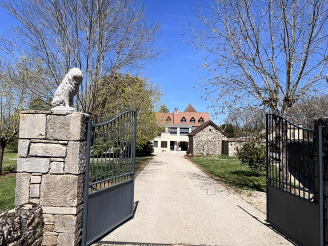 Photos 2 - Rurale - Propriété d'exception à 20 Km au Sud de Figeac