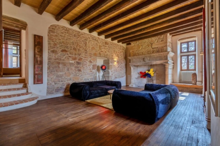 Photos 8 - Prestige - CHÂTEAU ENTIEREMENT RENOVE