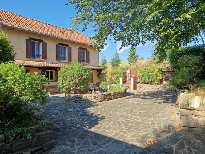 Photos 2 - Équestre - Ensemble immobilier rare, autonome et rentable
