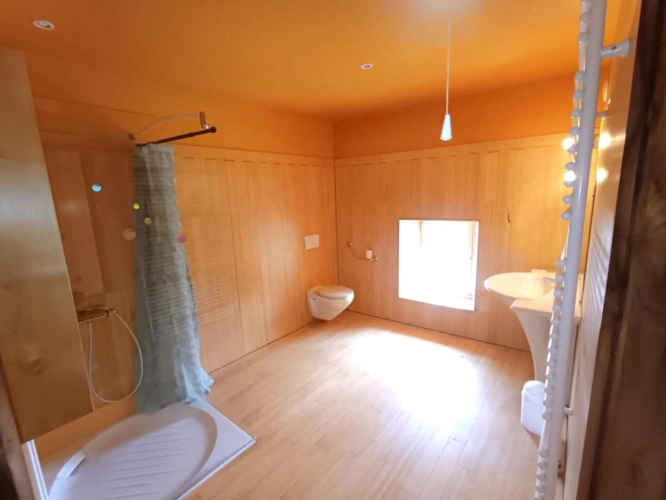 Photos 8 - Équestre - Domaine de 8,7 ha avec habitation, gîte, salle de réception et installations équestres
