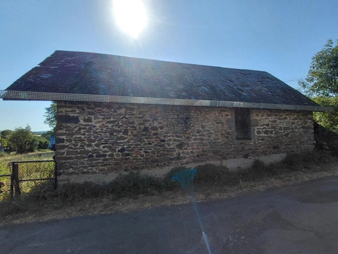 Photos 2 - Rurale - Dépendance et terrain  Le Vigean