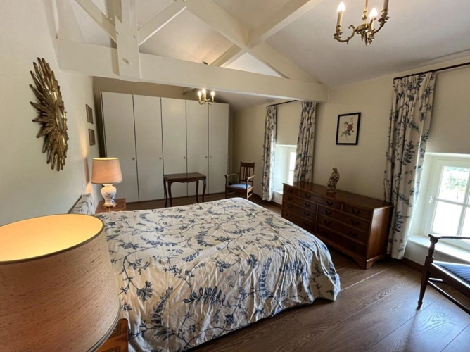 Photos 10 - Prestigious - 4-Bedroom Manor house, 1 outbuilding and large plot of land