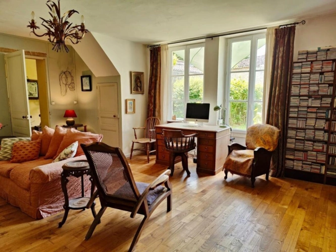 Photos 4 - Rurale - Maison de cinq chambres et piscine
