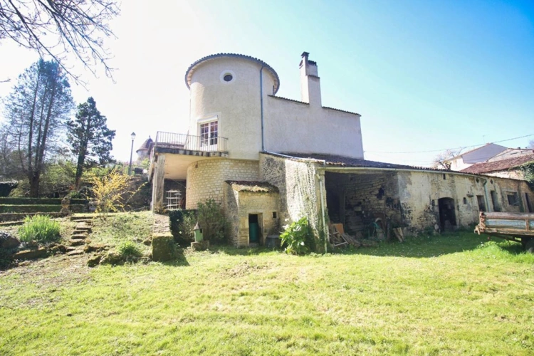 Photos 2 - Rurale - Résidence exceptionnelle de quatre chambres avec vue sur la rivière et la forêt