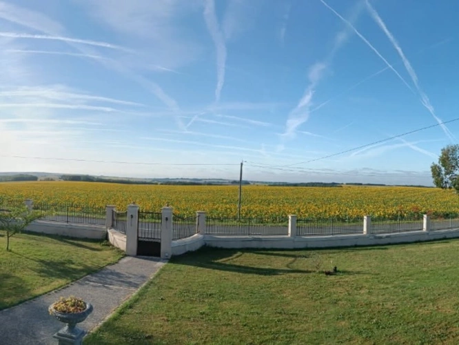 Photos 2 - Rurale - Charmante maison avec hangar et 360 vue