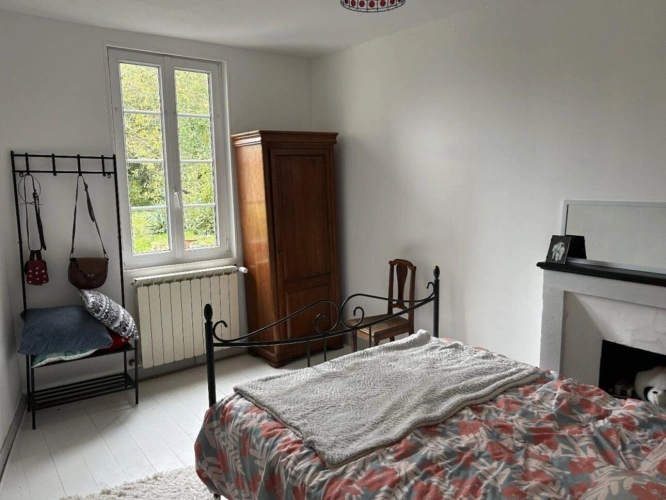 Photos 5 - Rurale - Ancien moulin à eau, une opportunité d'investissement, tout-à-l'égout avec potentiel de construction de plusieurs logements