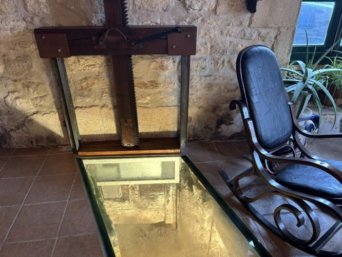 Photos 8 - Rurale - Ancien moulin à eau, une opportunité d'investissement, tout-à-l'égout avec potentiel de construction de plusieurs logements