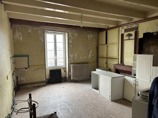 Photos 11 - Rurale - Ancien moulin à eau, une opportunité d'investissement, tout-à-l'égout avec potentiel de construction de plusieurs logements