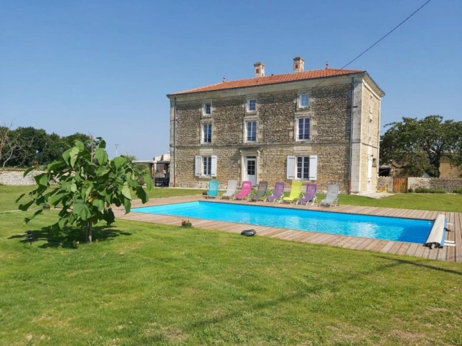 Photos 1 - Prestige - Maison de Maître rénovée, piscine chauffée et deuxième charmante maison