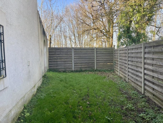 Photos 12 - Touristique - Ensemble de 2 maisons, 135 m² et 65 m², 3 km d'AULNAY et tous commerces, cadre très joli