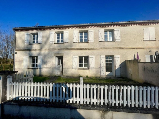 Photos 14 - Touristique - Ensemble de 2 maisons, 135 m² et 65 m², 3 km d'AULNAY et tous commerces, cadre très joli