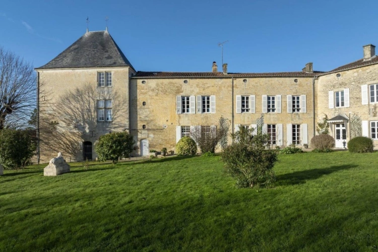 Photos 9 - Prestige - Château du XVe siècle entre Niort et La Rochelle