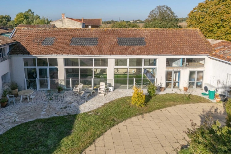 Photos 5 - Rurale - Propriété de 6 chambres près de la gare TGV avec piscine chauffée