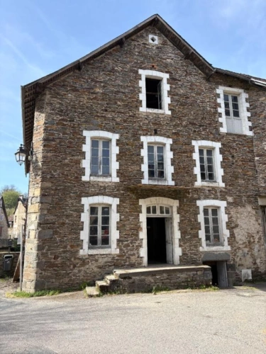 Photos 2 - Rurale - Ancien moulin avec turbine en activité, 700 m² de potentiel au coeur d'un des Plus Beaux Villages de France