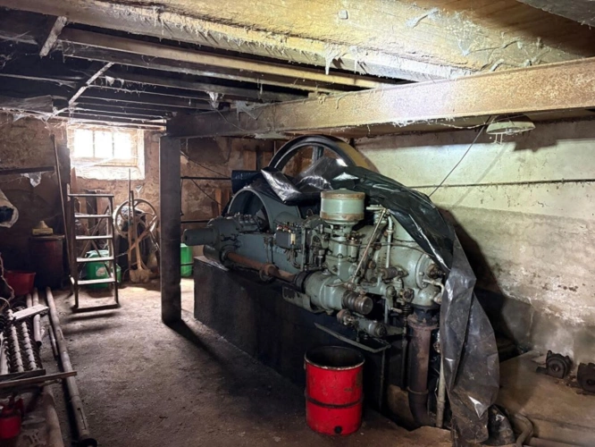 Photos 6 - Rurale - Ancien moulin avec turbine en activité, 700 m² de potentiel au coeur d'un des Plus Beaux Villages de France
