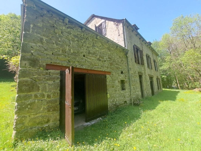 Photos 18 - Rurale - Magnifique ancien moulin rénové - La Roche Canillac