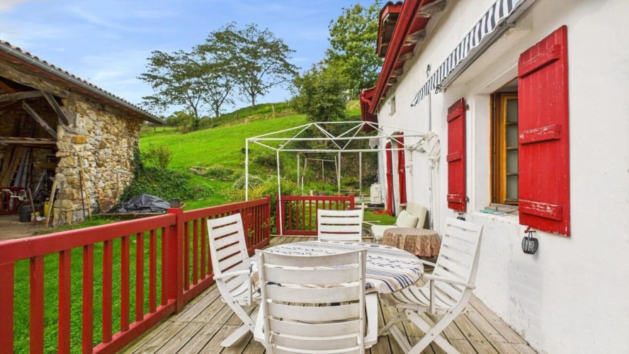 Photos 15 - Prestige - Ancienne ferme basque - Maison + gîte - 3617 m² - Vue exceptionnelle**