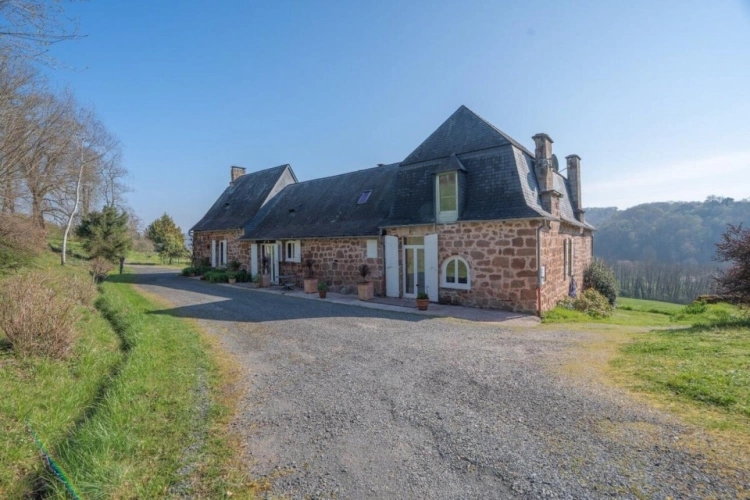 Photos 18 - Prestige - Propriété de charme en pierre - Cadre bucolique d'exception avec vue dominante