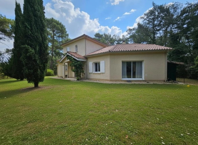 Photos 2 - Rurale - ÉLÉGANCE PROVENÇALE AU COEUR DE LA NATURE Maison Familiale