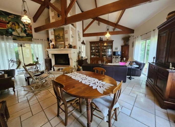 Photos 5 - Rurale - ÉLÉGANCE PROVENÇALE AU COEUR DE LA NATURE Maison Familiale