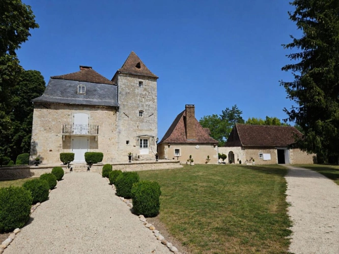 Photos 1 - Prestige - Château d'exception - Élégance Historique & Parc Majestueux