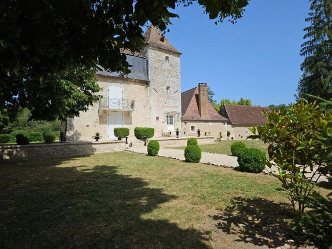 Photos 2 - Prestige - Château d'exception - Élégance Historique & Parc Majestueux