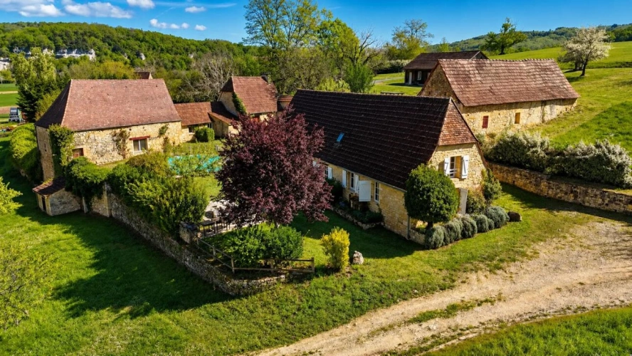 Photos 4 - Prestige - PROPRIÉTÉ D'EXCEPTION  HAMEAU DE CHARME DU XVIII SIÈCLE AU COEUR DU PÉRIGORD NOIR