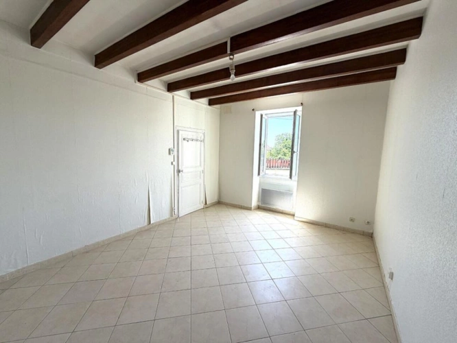 Photos 3 - Rurale - Maison de 83m² habitables avec 2 chambres, dépendances et jardin de 1393m²