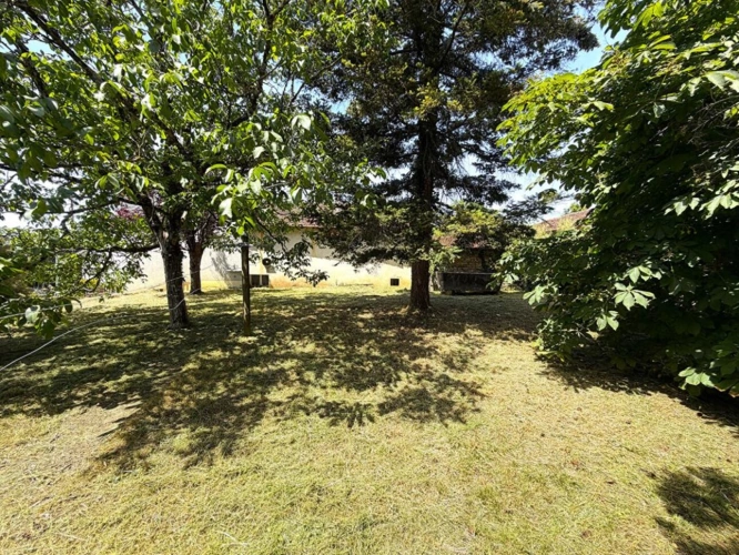 Photos 12 - Rurale - Maison de 83m² habitables avec 2 chambres, dépendances et jardin de 1393m²