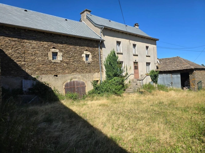 Photos 5 - Rurale - Corps de ferme avec maison et 2 granges - Trémouilles