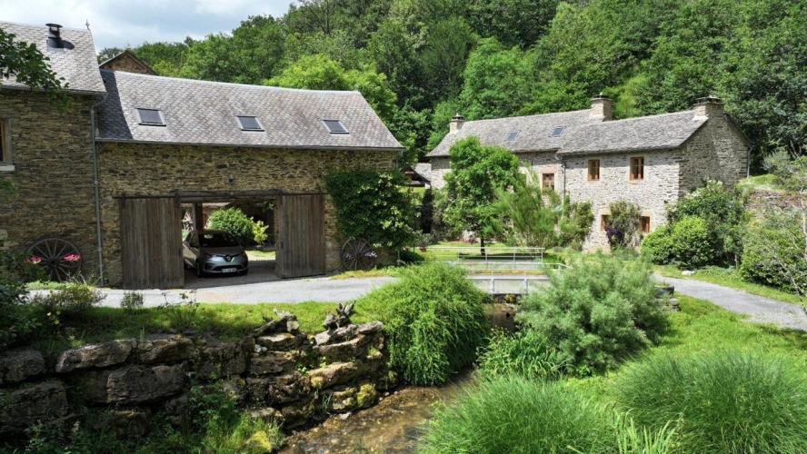 Photos 1 - Tourist - Exceptional Estate: Former Mill et Private Hamlet in Aveyron - LÉVÉZOU