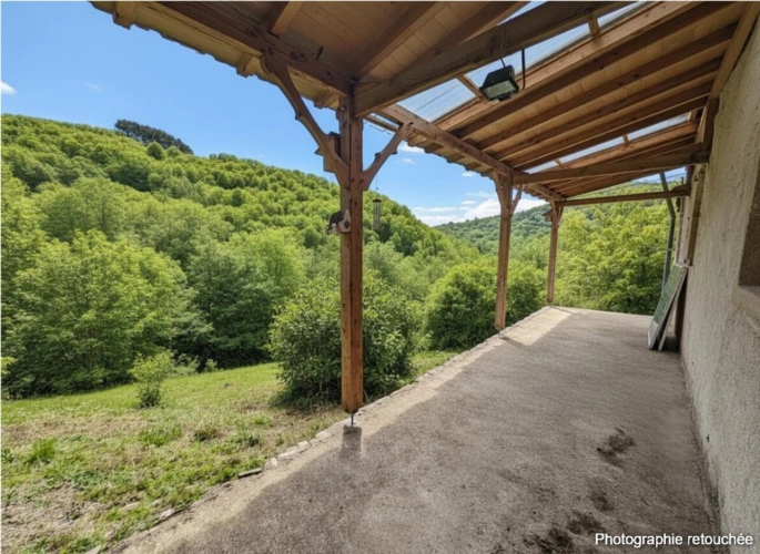 Photos 18 - Rurale - MAISON de caractère T5 + Dépendances + 5.3 ha