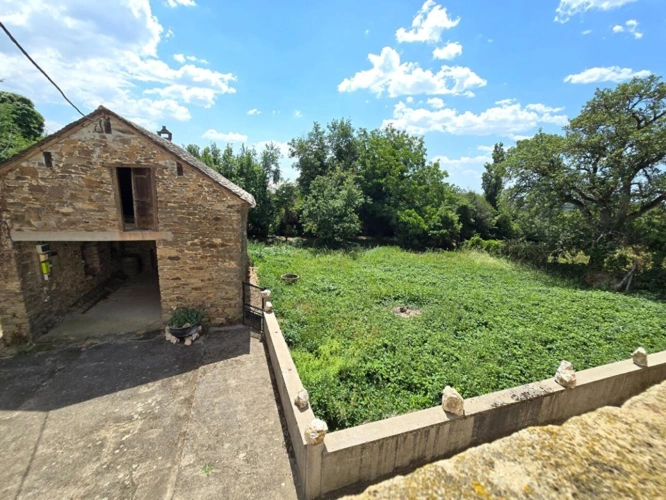 Photos 3 - Rurale - Corps de ferme avec maison, appartement et dépendances - Durenque