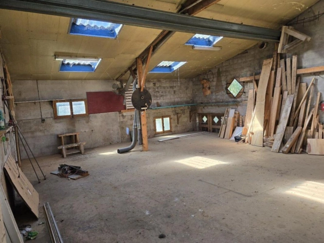 Photos 11 - Rurale - Atelier rénovable en habitation + Garage et terrain - Pont de Salars