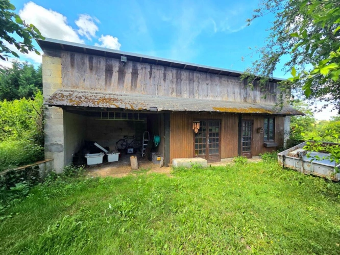 Photos 16 - Rurale - Ancien corps de ferme dans un hameau paisible avec un terrain de plus de 7 500m²