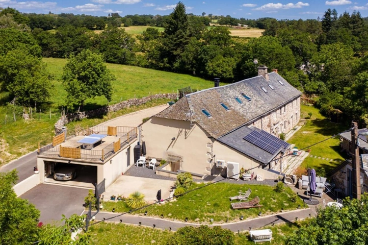 Photos 8 - Touristique - Corps de ferme restauré - Idéal gîtes ou grande famille - Golf - Proche Laguiole