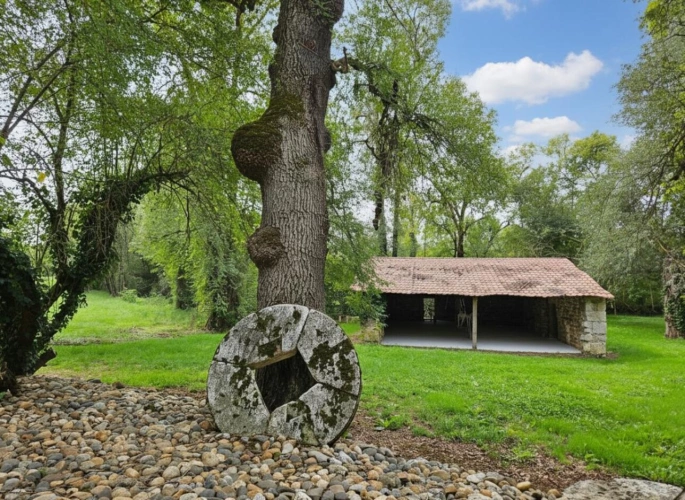 Photos 15 - Rurale - MAISON DANS LA CAMPAGNE AVEC ETANG PRiVE