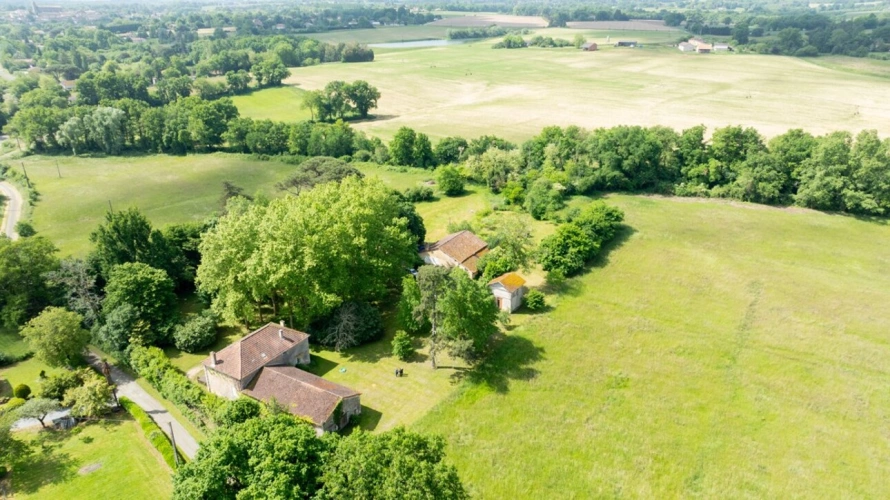 Photos 1 - Rurale - GRANDE PROPRIETE AVEC 6,5HA