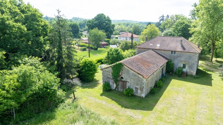 Photos 3 - Rurale - GRANDE PROPRIETE AVEC 6,5HA
