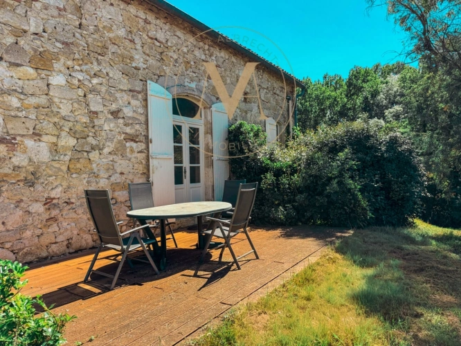 Photos 23 - Équestre - PROPRIÉTÉ DE CARACTÈRE SUR 18 HECTARES – GÎTES, SALLE DE RÉCEPTION, LAC ET FORT POTENTIEL D’EXPLOITATION CAUDECOSTE (47)