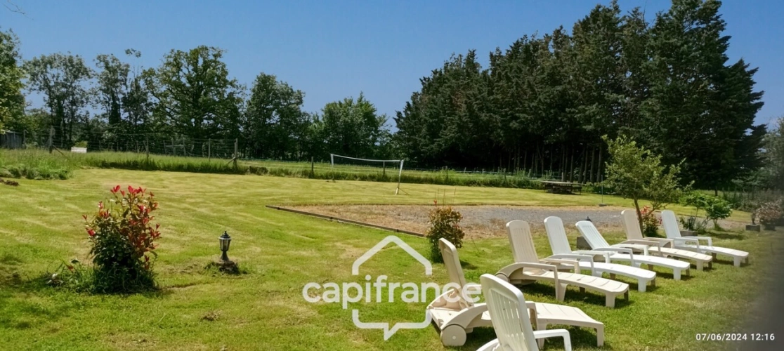 Photos 57 - Équestre - Propriété à vendre SAINT HILAIRE ( allier) comprenant une maison et un gite sur un parc de 23433 m²