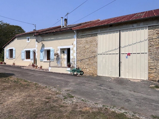 Photos 1 - Rurale - Maison de Campagne, Dépendances, Terrain et Potentiel de Gîte / Maison d'Hôtes