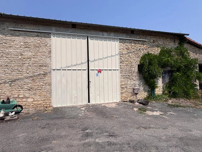 Photos 13 - Rurale - Maison de Campagne, Dépendances, Terrain et Potentiel de Gîte / Maison d'Hôtes