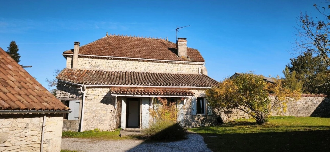 Photos 3 - Touristique - Charmante propriété en pierre avec gîte et dépendances - Entre Lauzerte et Cahors