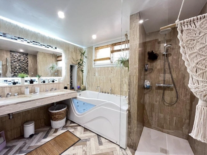 Photos 4 - Rurale - Propriété de 182m² avec piscine sur 5500 m² de terrain