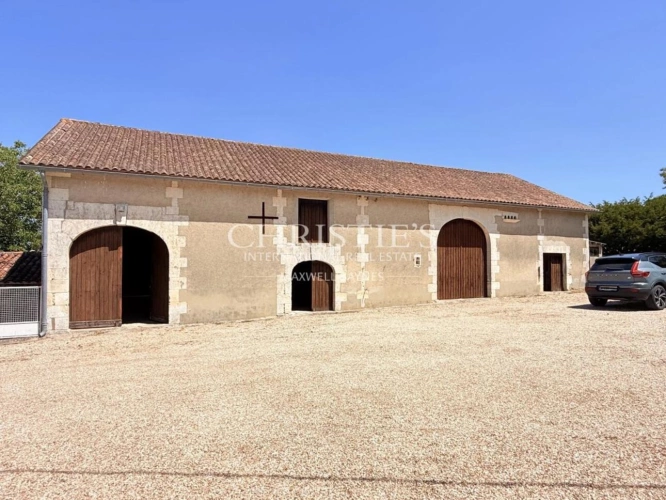 Photos 4 - Tourist - Characterful country estate with guest house, heated pool, private lake and over 7 hectares near Aub