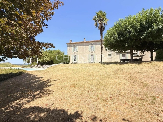 Photos 11 - Tourist - Characterful country estate with guest house, heated pool, private lake and over 7 hectares near Aub