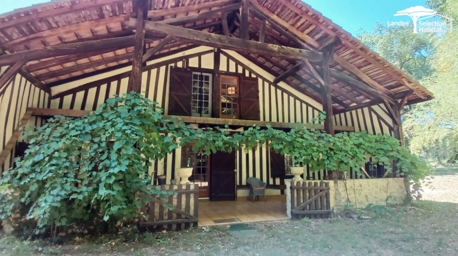 Photos 4 - Touristique - Propriété de caractère sur 4 hectares - 3 dépendances, étang