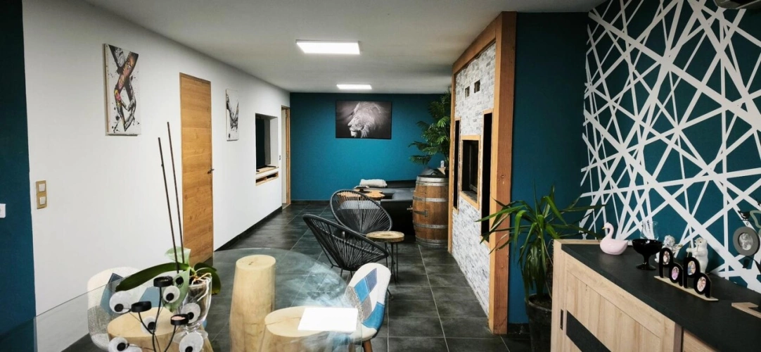 Photos 3 - Rurale - Belle maison en pierre rénovée - 163 m² habitables avec piscine et dépendances