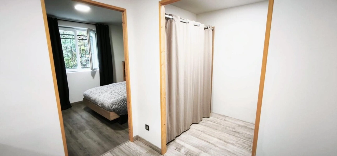 Photos 8 - Rurale - Belle maison en pierre rénovée - 163 m² habitables avec piscine et dépendances